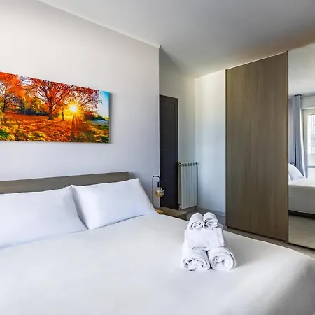 Casa Kenzo With Parking By Napoliapartments * نابولي