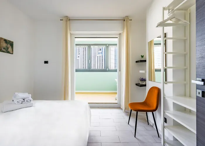 Casa Kenzo With Parking By Napoliapartments Appartamento