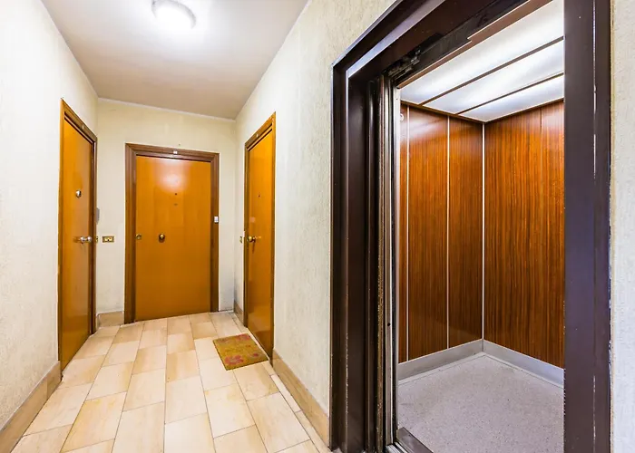 Casa Kenzo With Parking By Napoliapartments