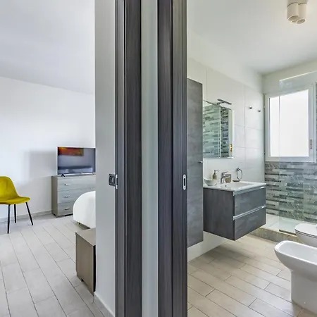 Casa Kenzo With Parking By Napoliapartments ナポリ